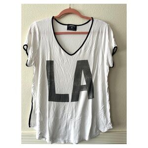 bird & vine LA v-neck tee